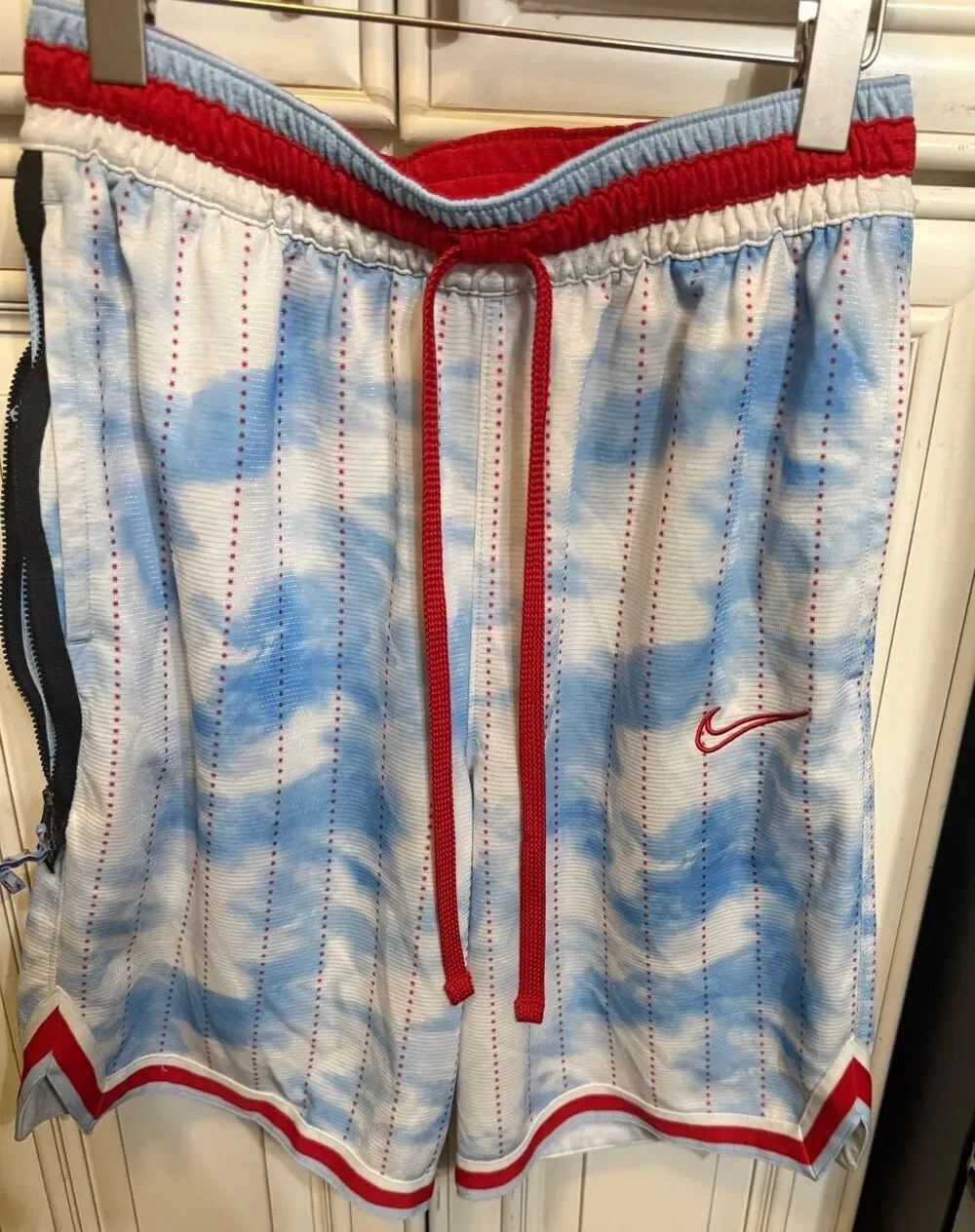 Nike Mens Dri-Fit PICKS DNA Cloud Tie Dye Print Basketball Shorts Blue Red Small